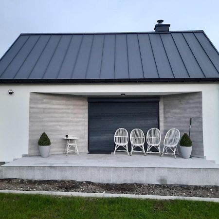 Domki Za Wyspa Chmielow Exterior photo